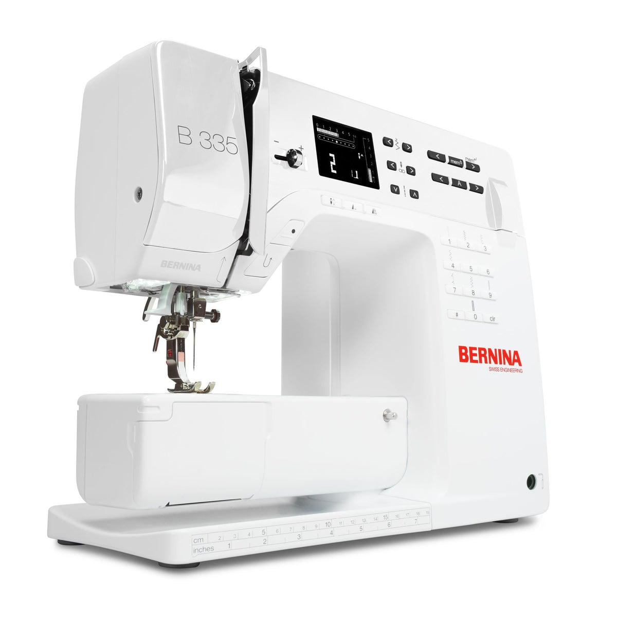 BERNINA 335 Deluxe mit Kompaktnähfüsse