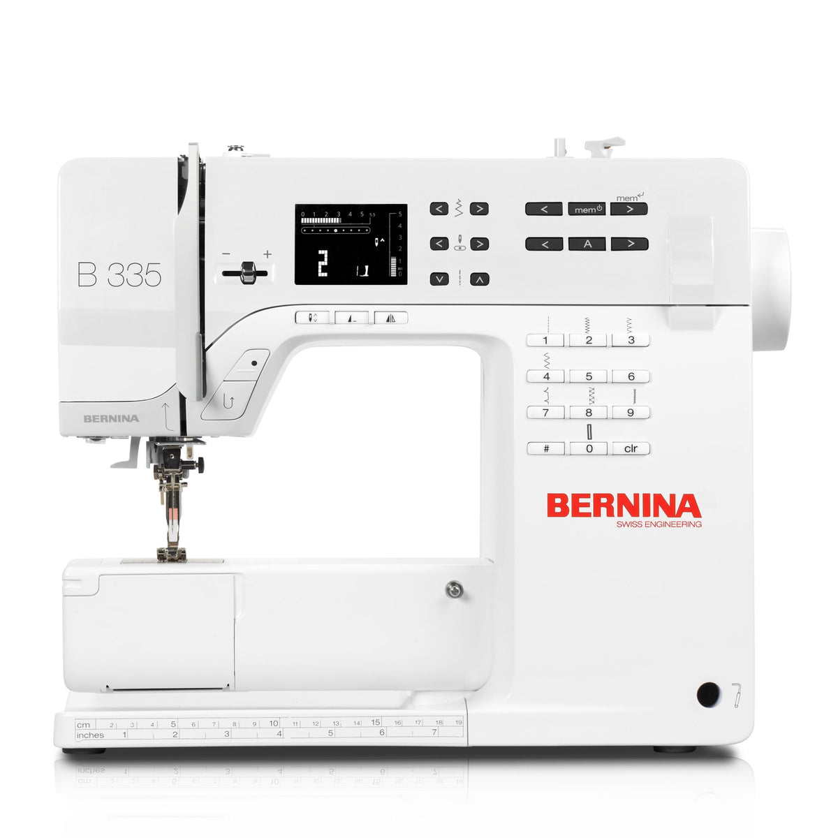 BERNINA 335 Deluxe mit Kompaktnähfüsse