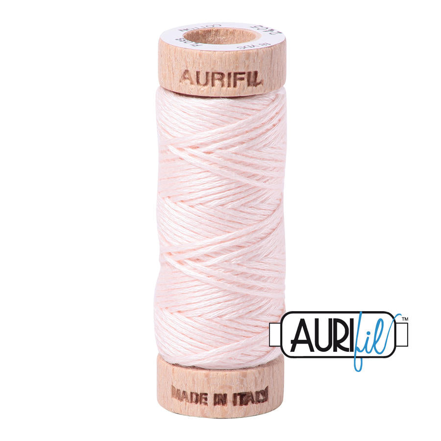 Aurifil Garn aus 100% Baumwolle, 6 fädiges Zahnseidengarn - 2405