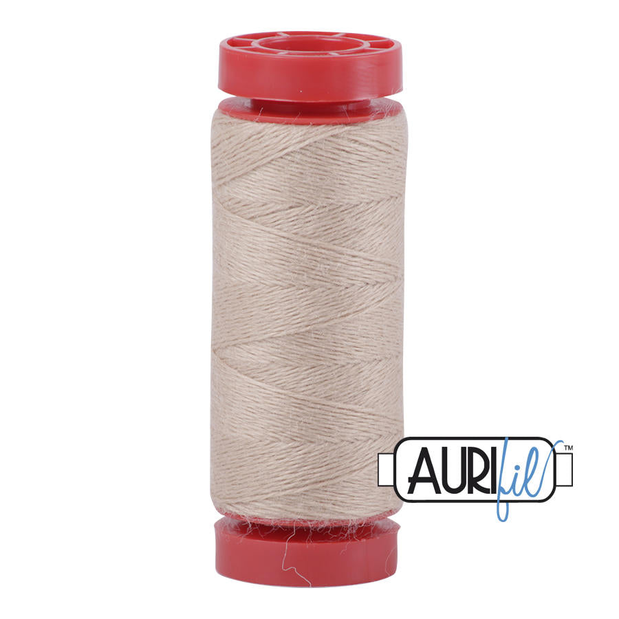 Aurifil thread made of 50% acrylic and 50% wool - 8325