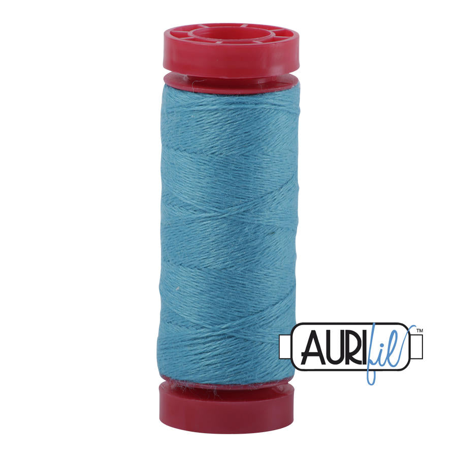 Fil Aurifil composé à 50 % d'acrylique et à 50 % de laine - 8803