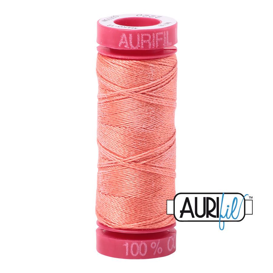 Aurifil Garn aus 100% Baumwolle, 12 wt/2-fach - 2220