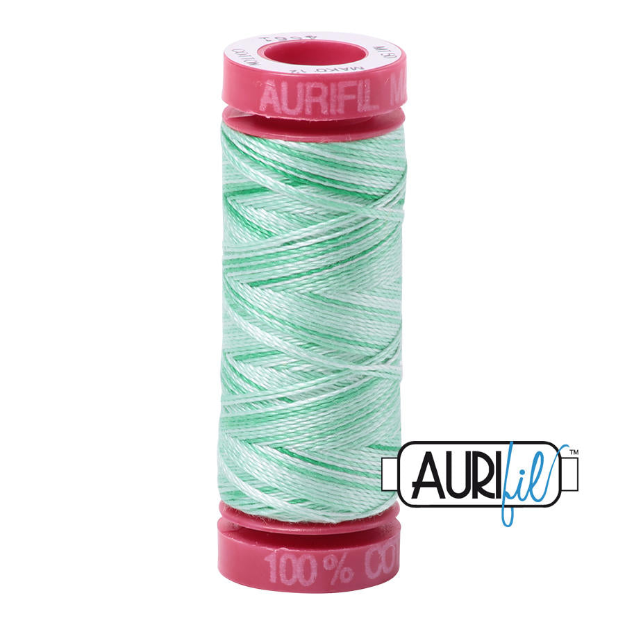 Aurifil Garn aus 100% Baumwolle, 12 wt/2-fach - 4661