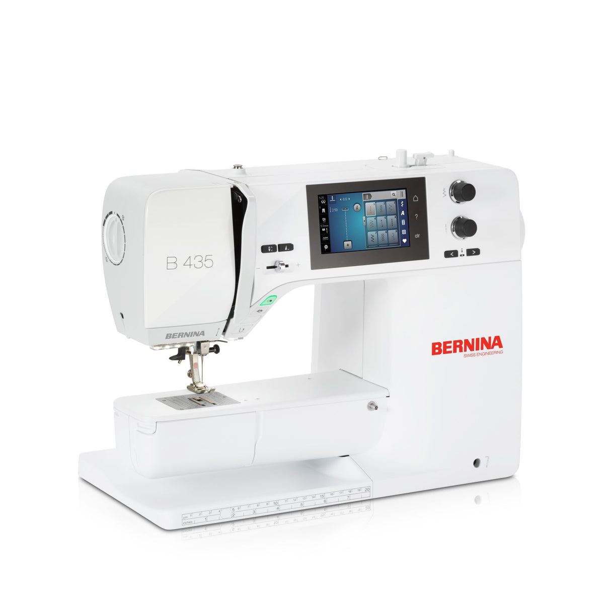 BERNINA 435 Deluxe mit Kompaktnähfüsse