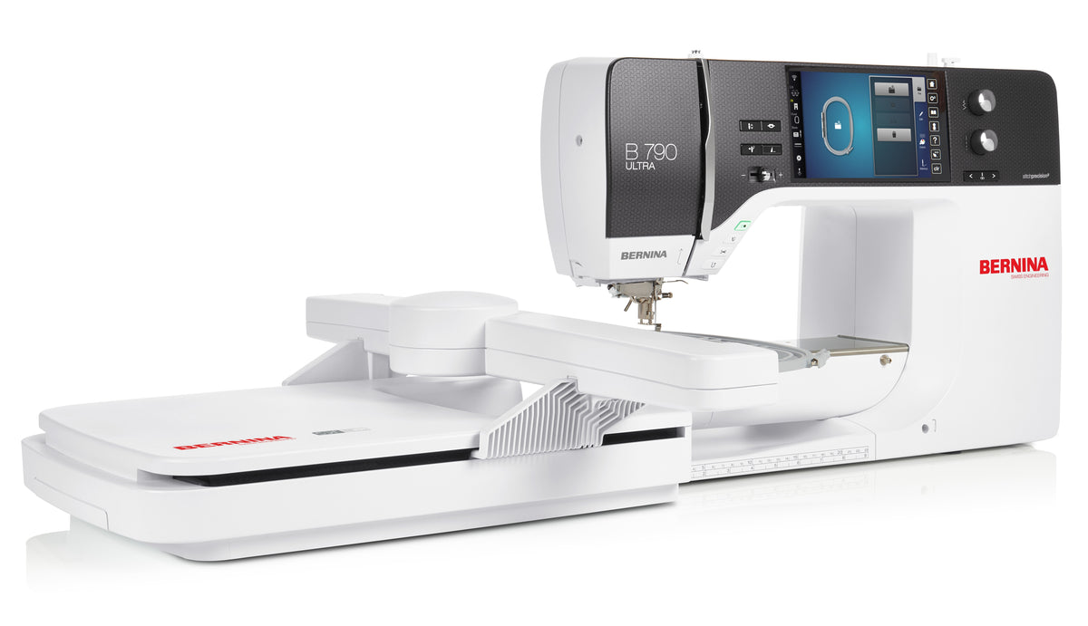 BERNINA 790 ULTRA mit Stickmodul