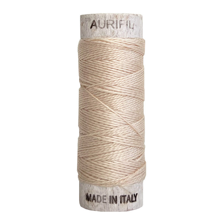 Aurifil Garn aus 100% Baumwolle, 8 wt/2-fach - 2000