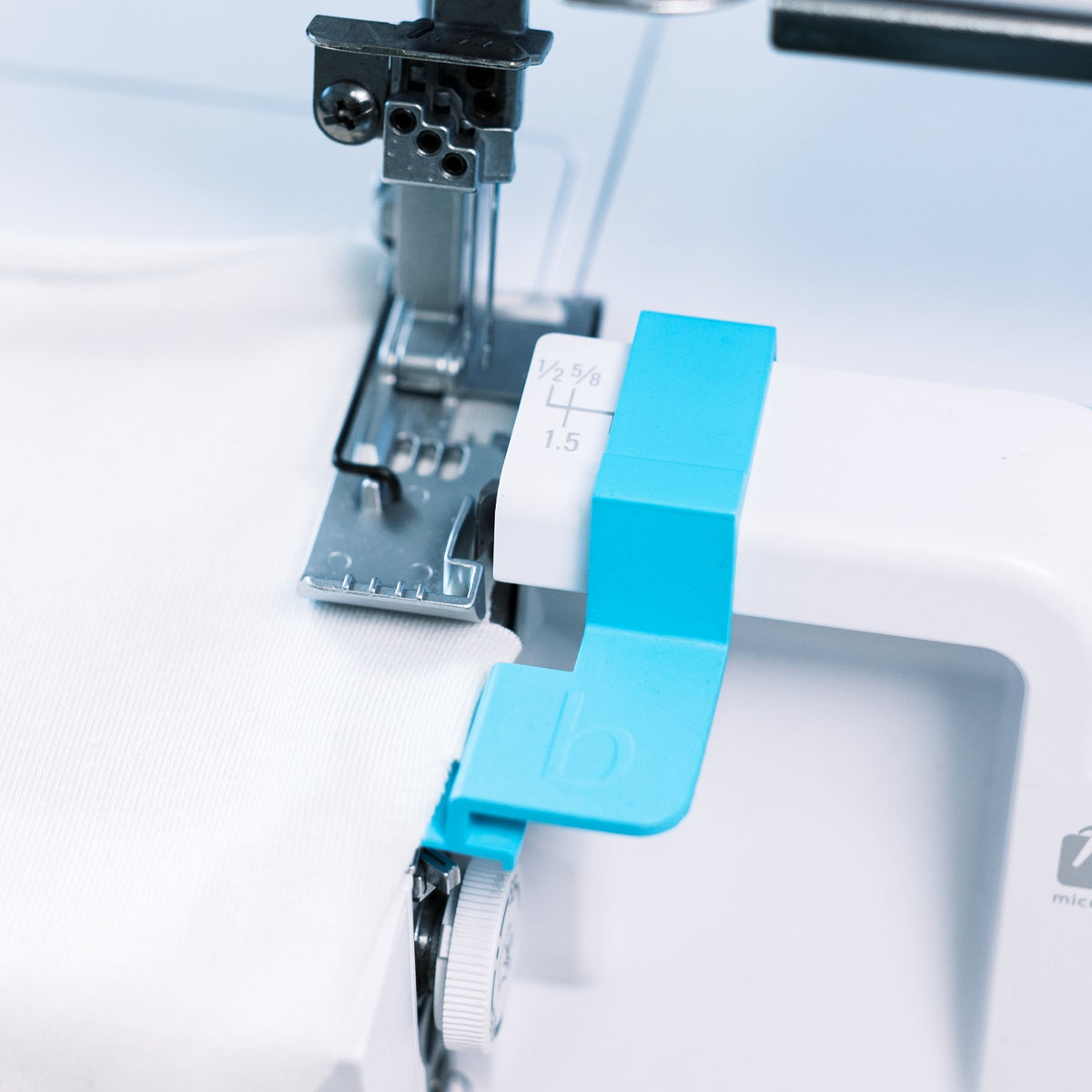 Stoffführung für Overlock