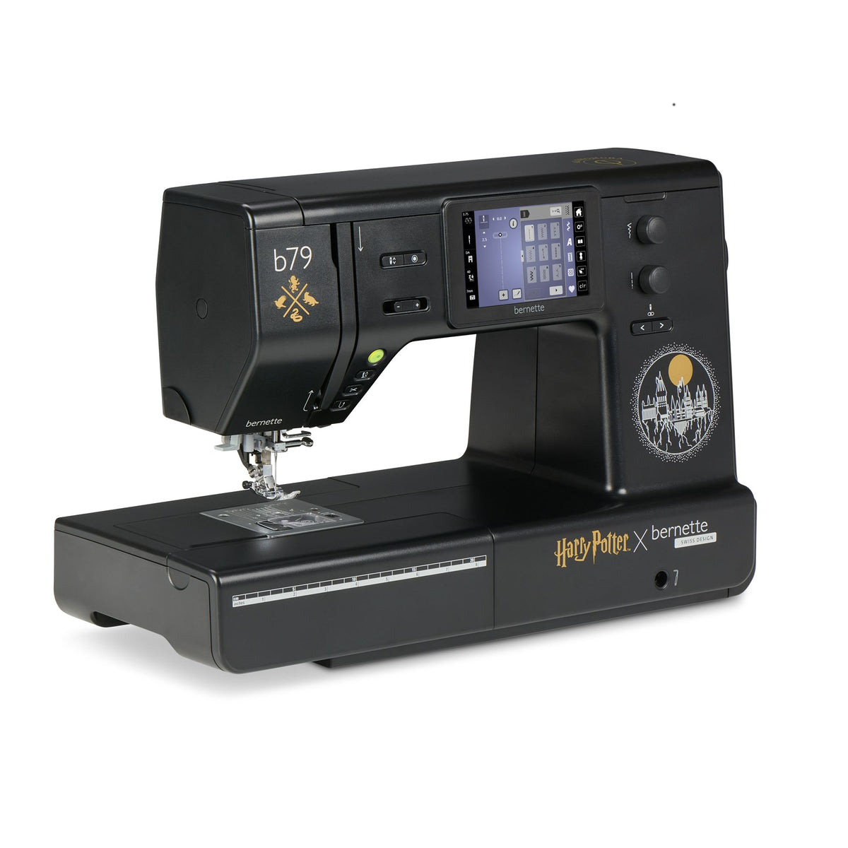 bernette 79, macchina da cucire e ricamare "Harry Potter", sarà disponibile a partire da metà aprile circa; ordinatela già ora