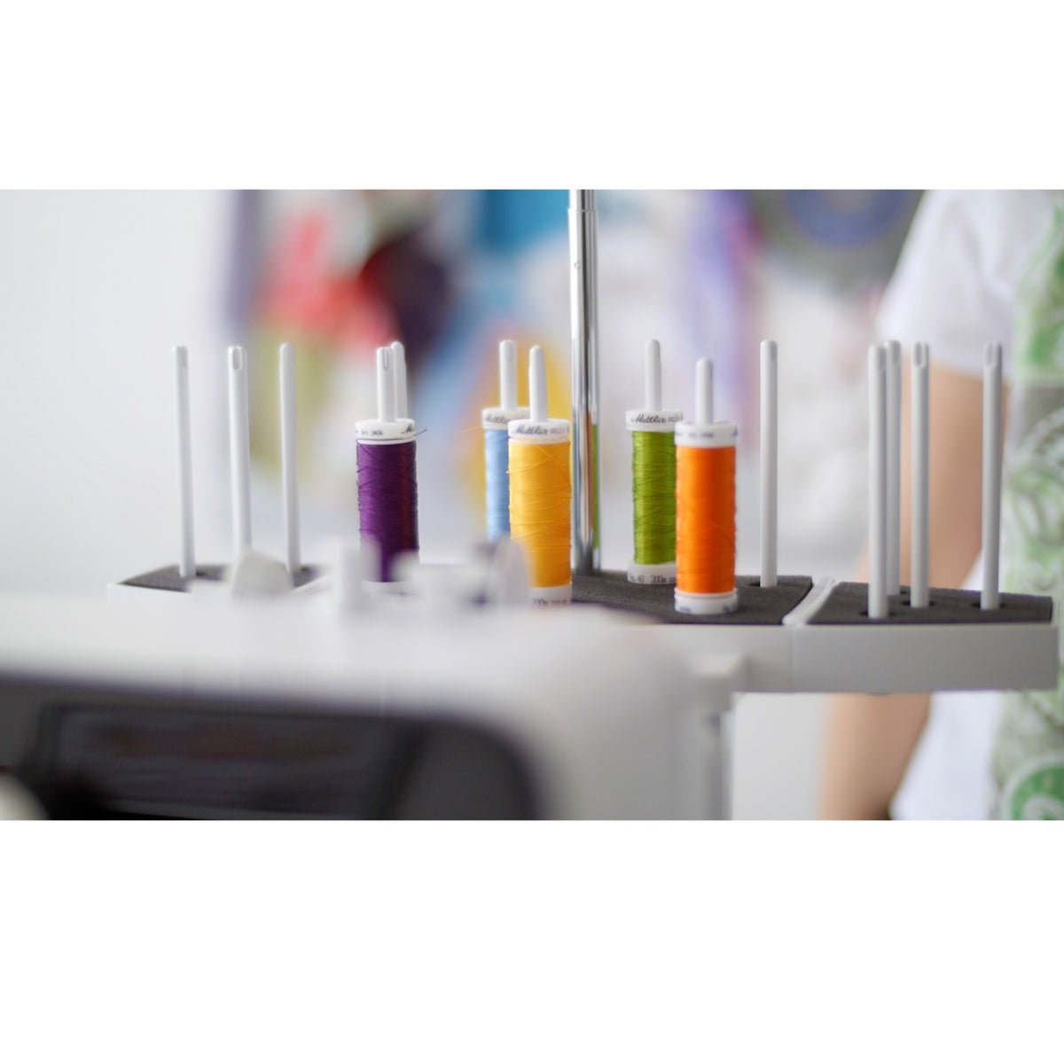 BERNINA Mehrfach-Garnrollenhalter