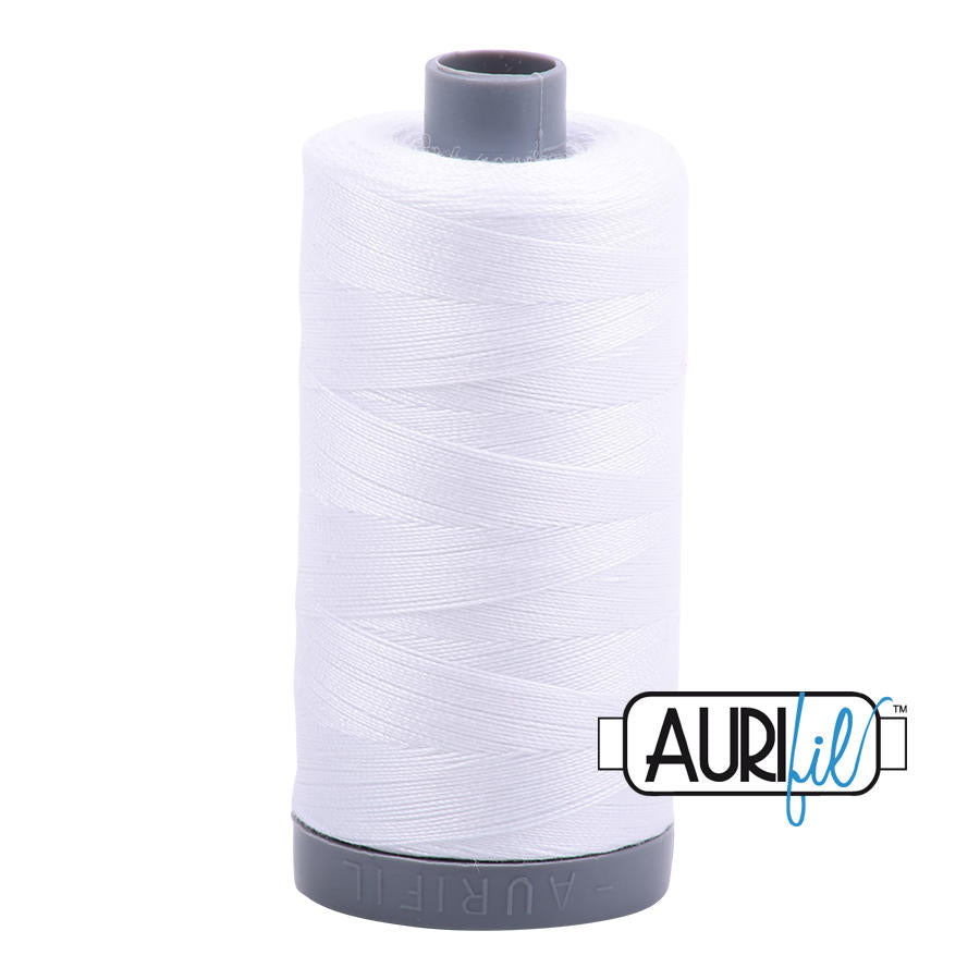 Aurifil Garn aus 100 % Baumwolle, 28 wt./2-fach - 2024, ganz weiss