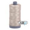 Aurifil Garn aus 100 % Baumwolle, 28 wt./2-fach - 2324