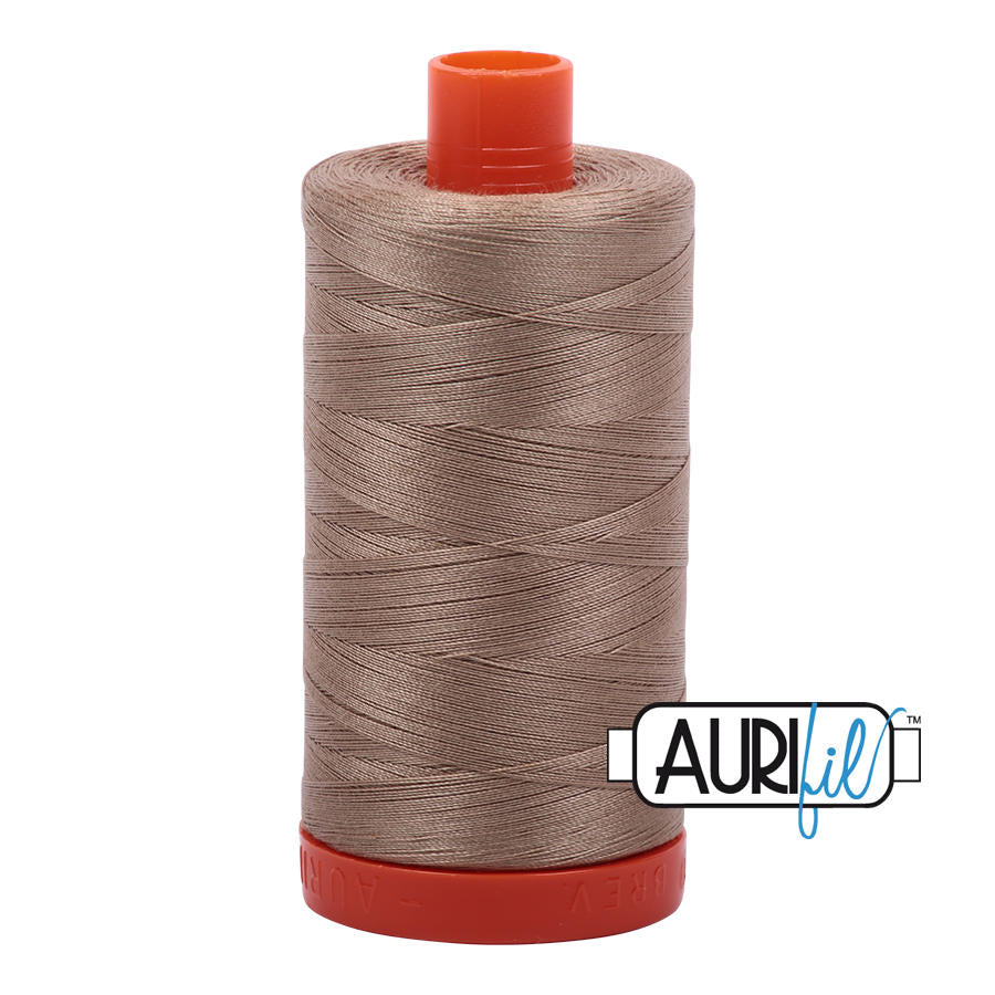 Aurifil Garn aus 100 % Baumwolle, 50 wt./2-fach - 2325
